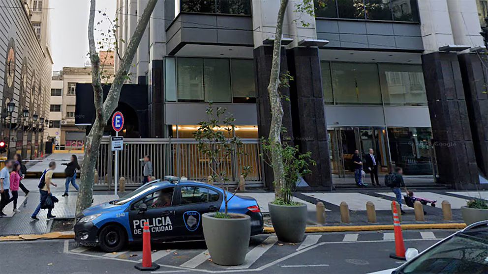 Israel ordenó el cierre temporal de su embajada en la Argentina, y en el resto del mundo, por el conflicto en Medio Oriente Embaadas