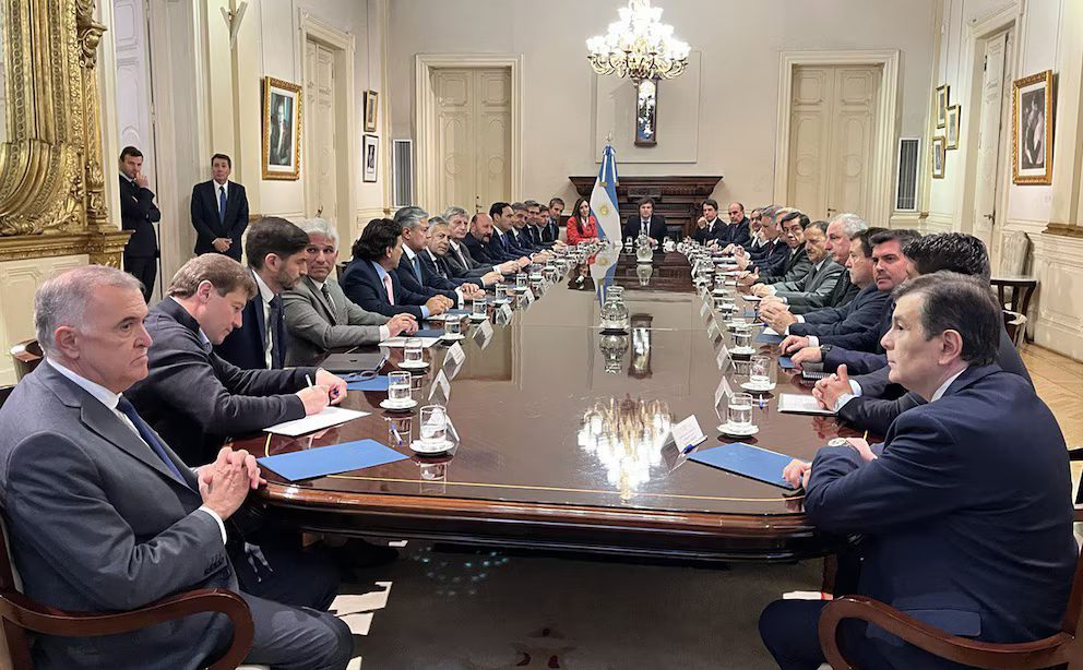 Motosierra federal: cuánto margen tienen los gobernadores para ajustar sus cuentas fiscales en el año electoral Mandatarios 1