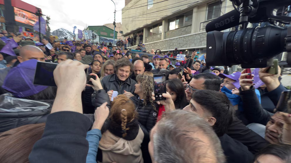 El Gobierno pone a prueba el humor social en la campaña y surgen dudas por la construcción de acuerdos políticos Camaras