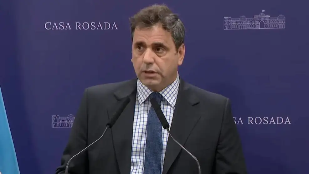 Ministro 4