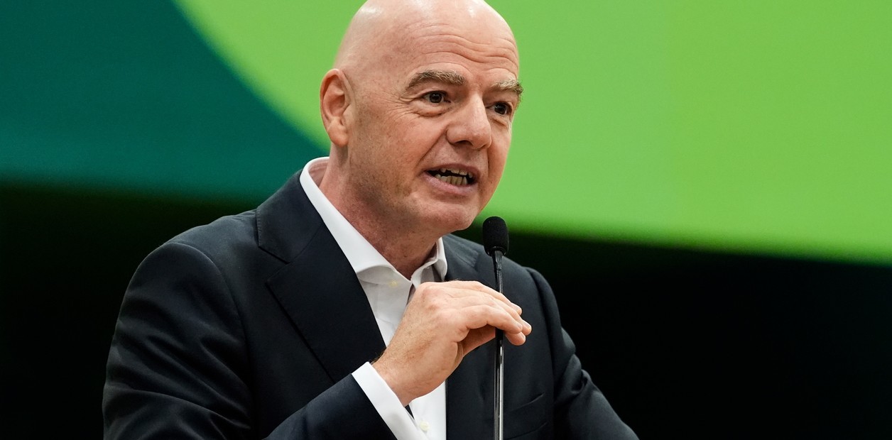 La FIFA tuvo su reunión de crisis en Rabat, hizo una dura autocrítica y negó que ofreció la final del Mundial 2030 a Marruecos por apoyo